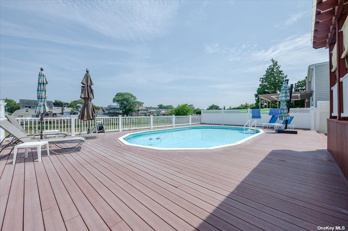 3271 Judith Lane, Oceanside, New York image 21