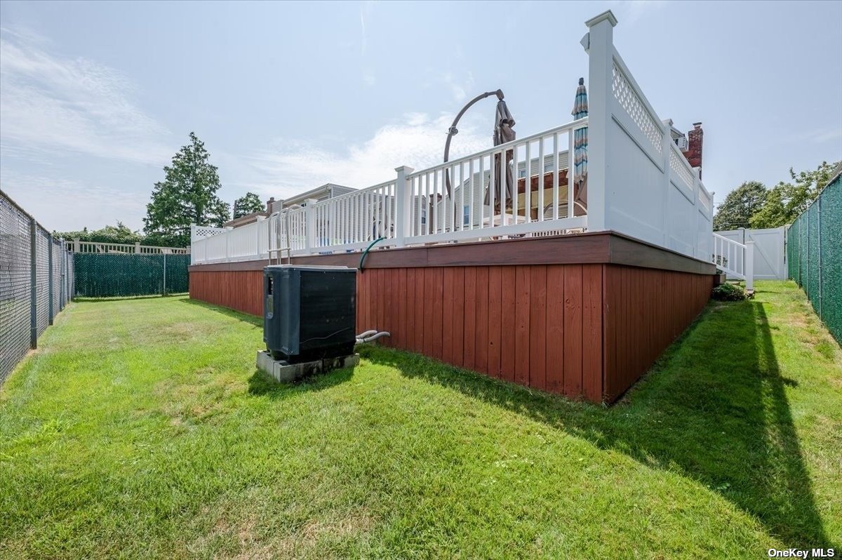 3271 Judith Lane, Oceanside, New York image 27