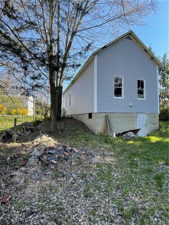 Photo 3 of 21 of 2935 State Route 52 house