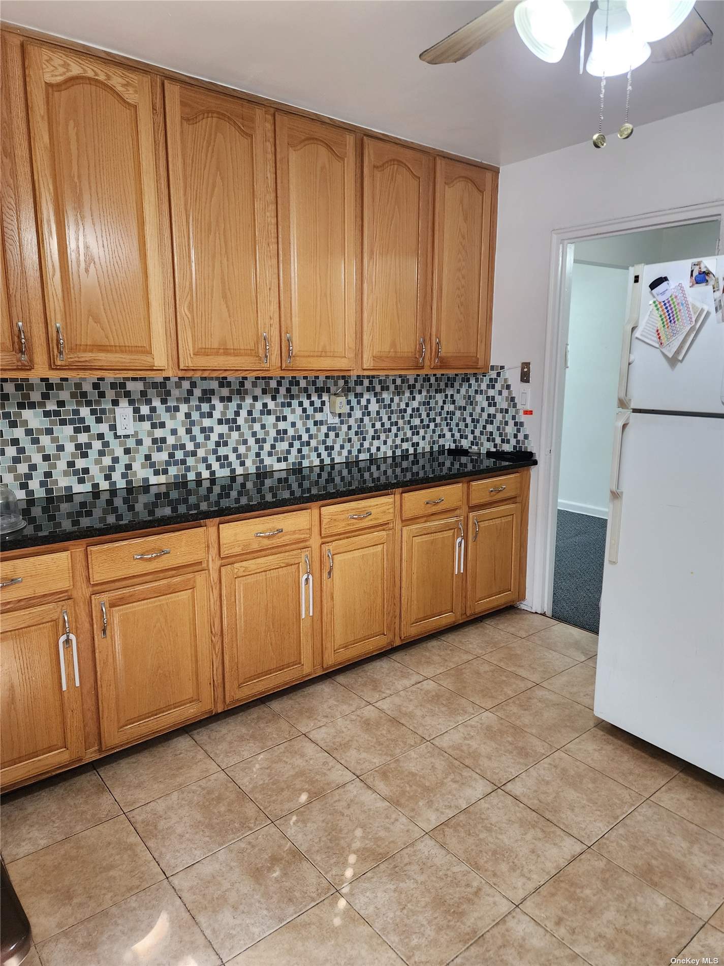 138-53 Jewel Avenue #B, Kew Garden Hills, New York image 3
