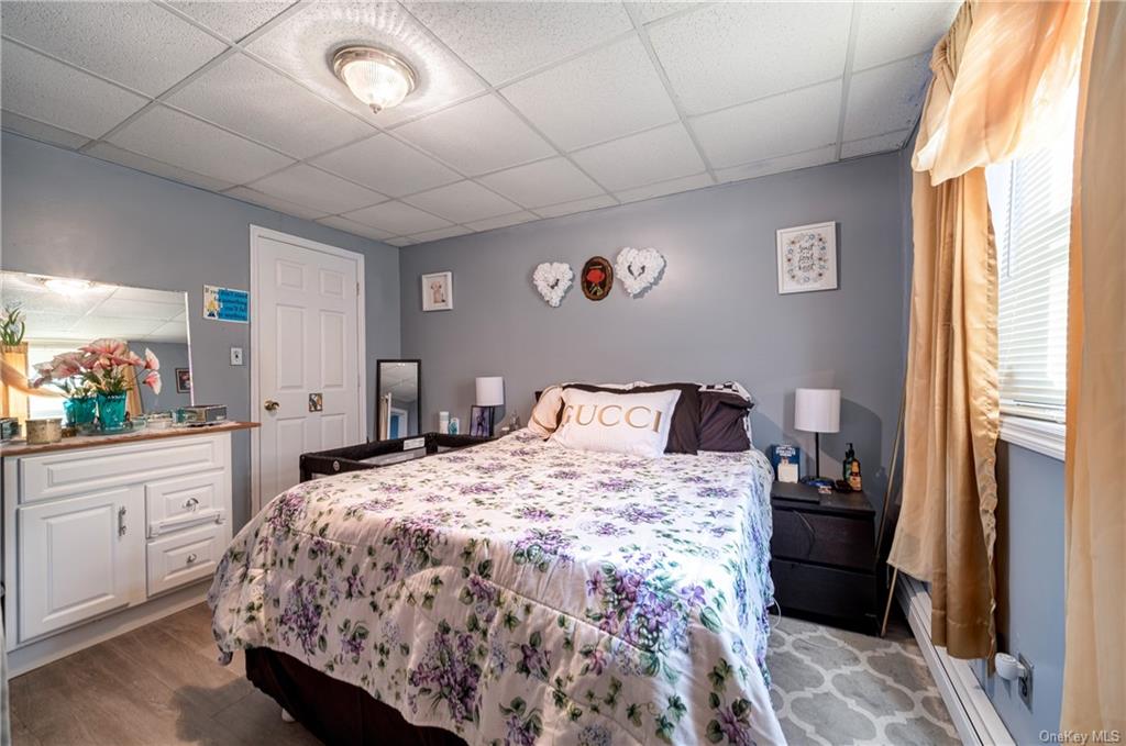 Photo 15 of 21 of 27 Tompkins Avenue house