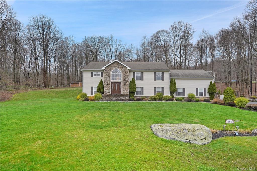Property for Sale at 497 Long Pond Road, Mahopac, New York - Bedrooms: 4 
Bathrooms: 3 
Rooms: 9  - $825,000