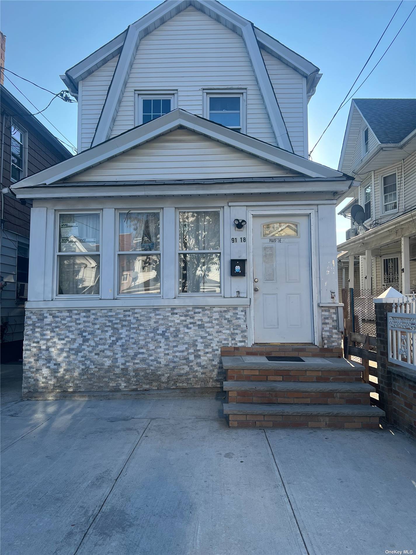 Property for Sale at 9118 173rd Street, Jamaica, Queens, NY - Bedrooms: 4 
Bathrooms: 2 
Rooms: 6  - $859,000