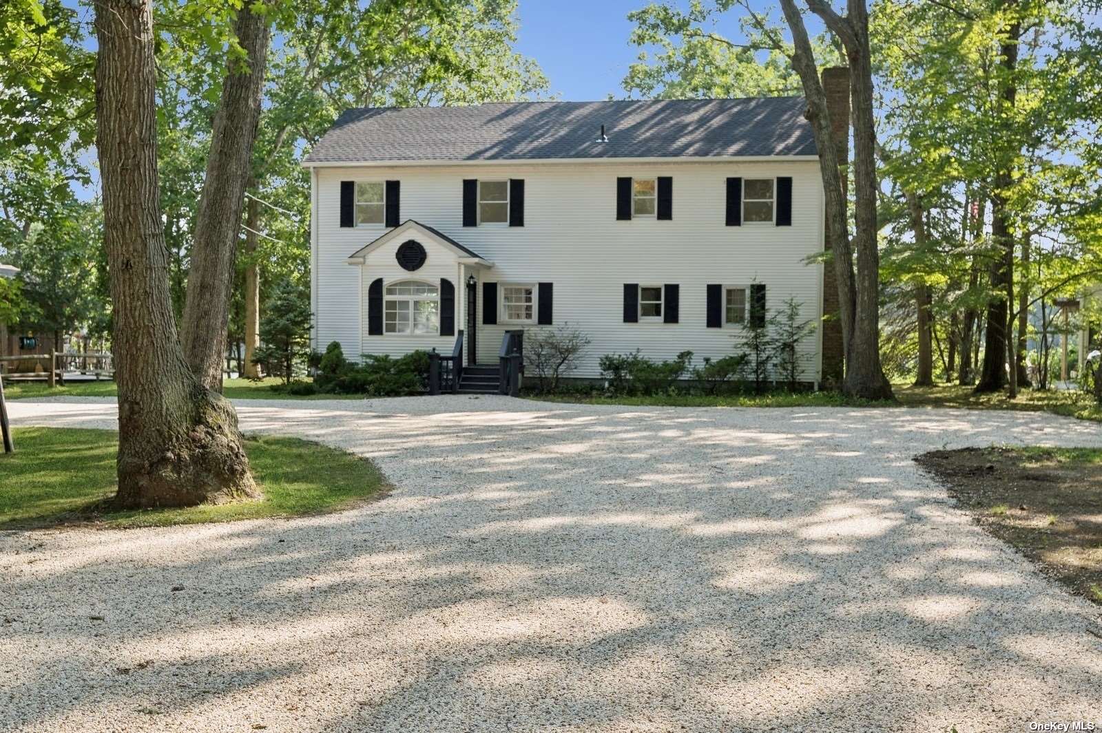 Property for Sale at 970 Trumans Path, East Marion, Hamptons, NY - Bedrooms: 3 
Bathrooms: 2  - $1,099,000