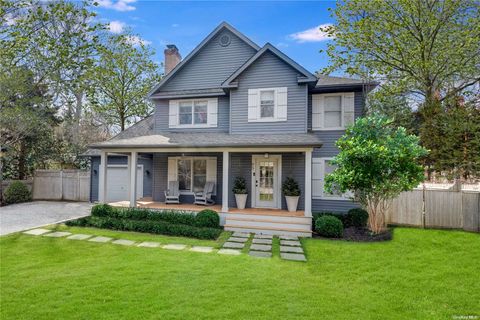 65 Lincoln Avenue East Hampton NY 11937