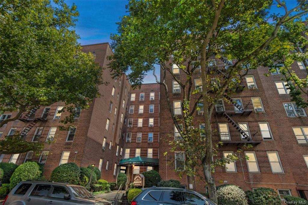 2104 Holland Avenue #1C, BRONX, New York image 16