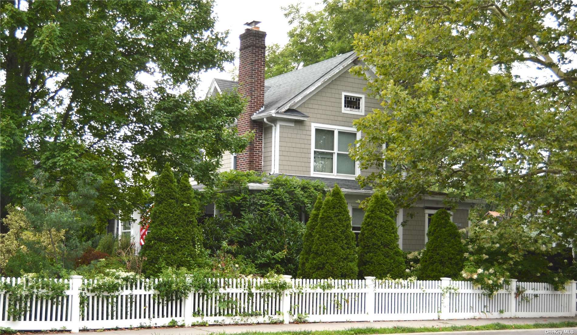 Property for Sale at 605 Roanoke Avenue, Riverhead, Hamptons, NY - Bedrooms: 4 
Bathrooms: 2  - $680,000