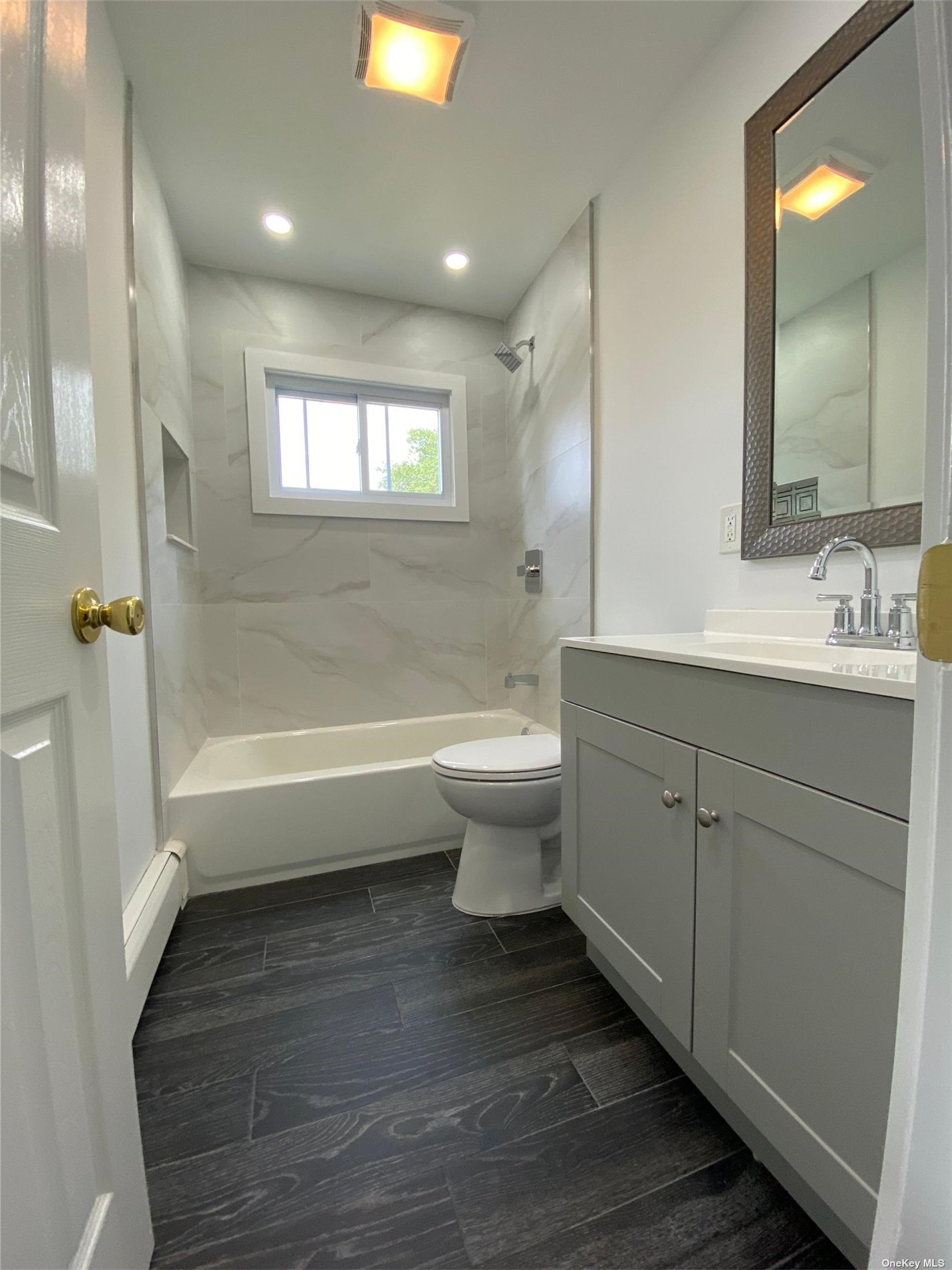 Photo 11 of 14 of 481 S 15th Street house