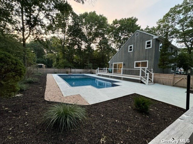 View East Hampton, NY 11937 house