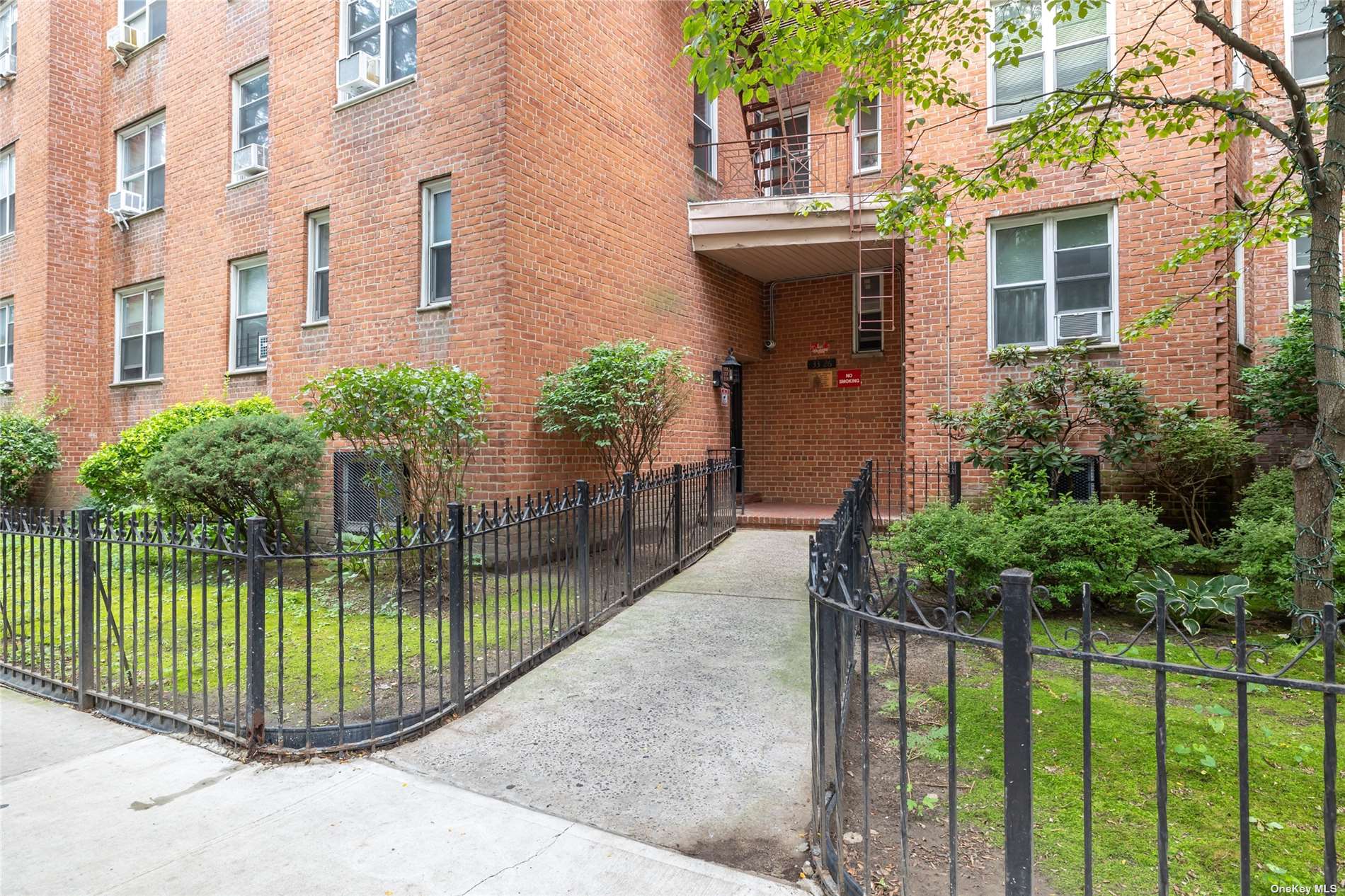 33-26 82nd Street #5H, Jackson Heights, New York image 2