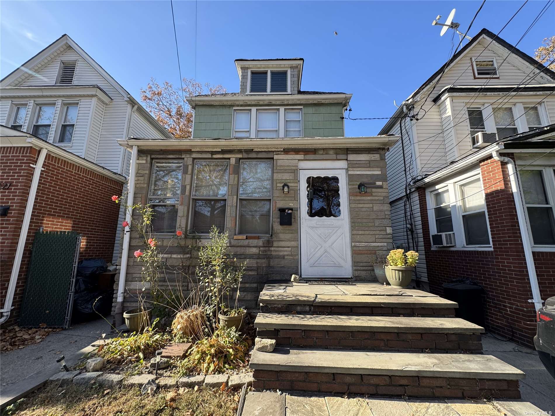 8831 69th Avenue, Forest Hills, Queens, NY - 3 Bedrooms  
3 Bathrooms  
7 Rooms - 