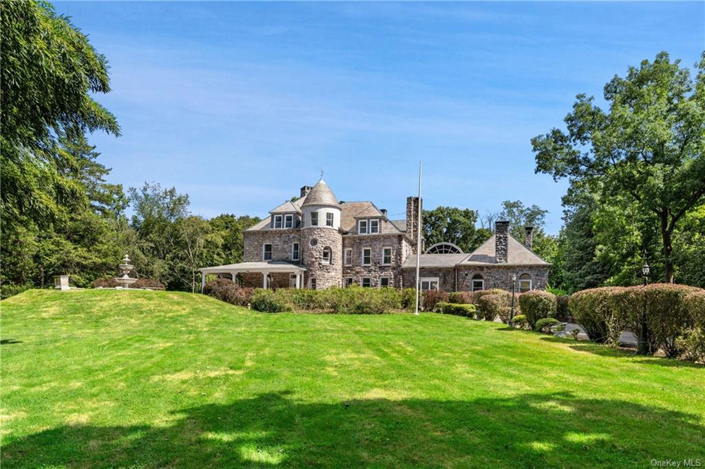 139 Scarborough Road, Briarcliff Manor, New York image 4