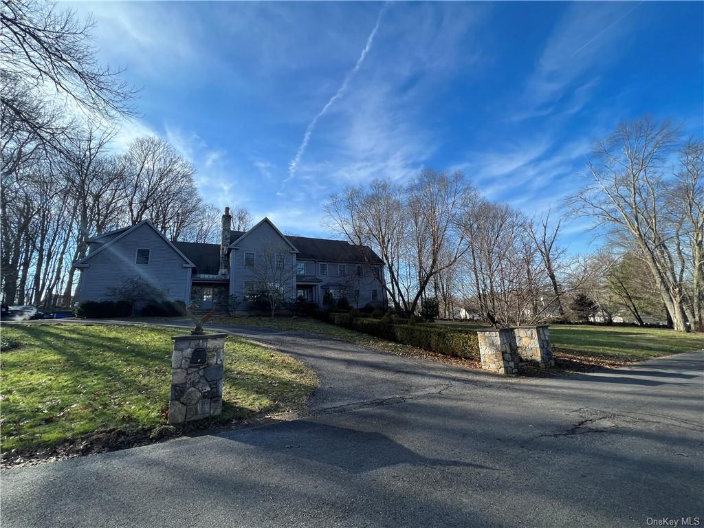 Property for Sale at 7 Glenvue Drive, Carmel, New York - Bedrooms: 5 
Bathrooms: 5.5 
Rooms: 12  - $1,695,000