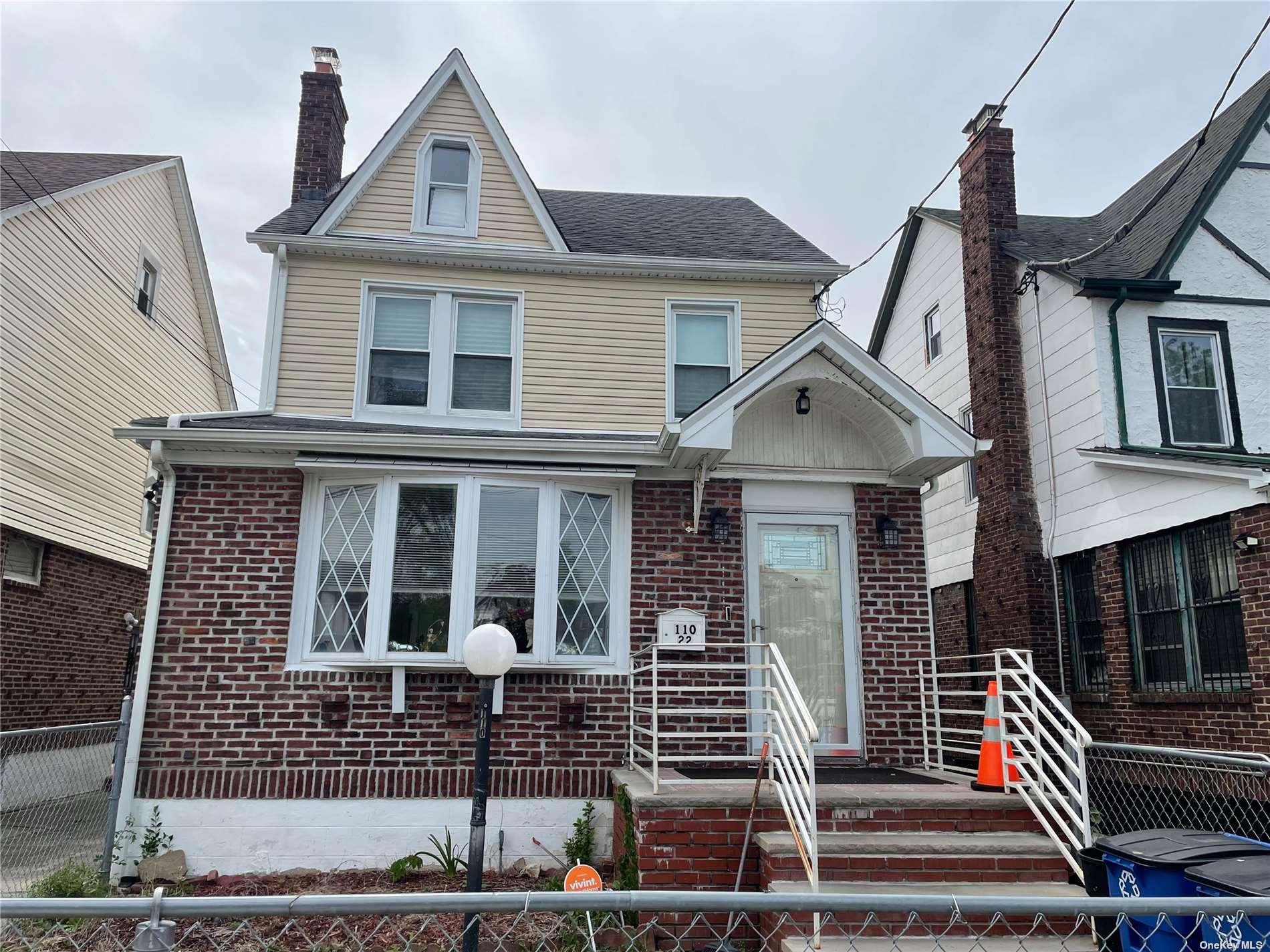 Property for Sale at 11022 208th Street, Queens Village, Queens, NY - Bedrooms: 3 
Bathrooms: 2.5 
Rooms: 8  - $750,000