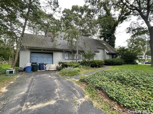 Property for Sale at 202 Trout Brook Ln, Aquebogue, Hamptons, NY - Bedrooms: 3 
Bathrooms: 2  - $584,999