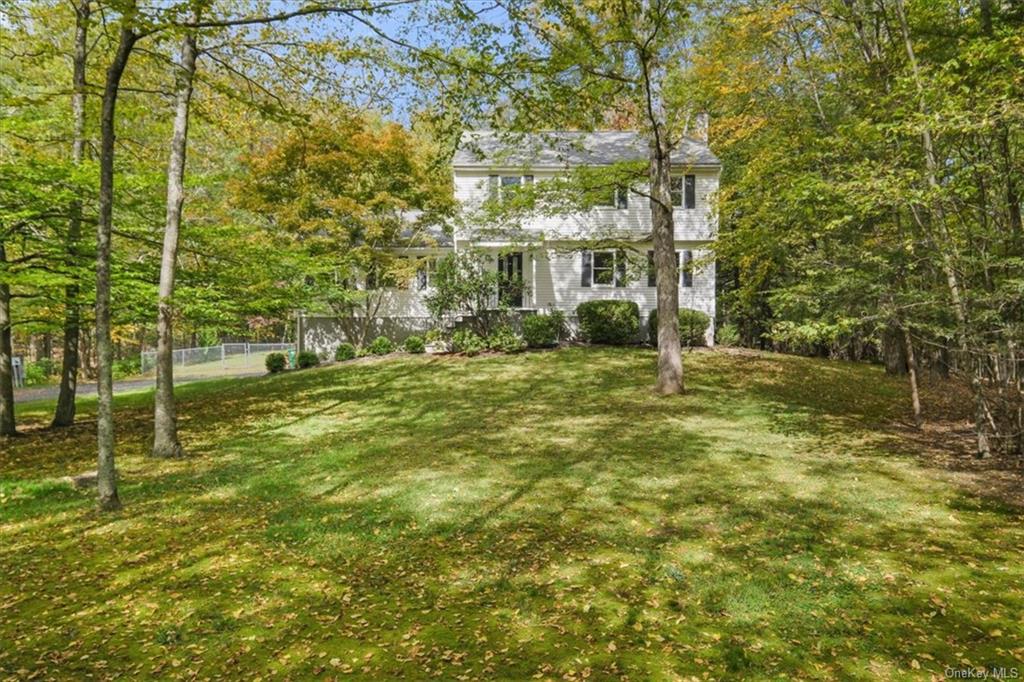 325 Tanglewood Court, Hurley, New York image 3