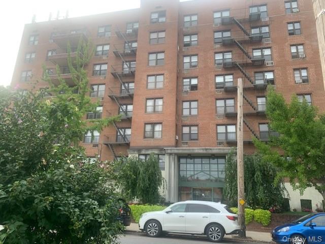 Property for Sale at 5235 Post Road 2J, Bronx, New York - Bedrooms: 1 
Bathrooms: 1 
Rooms: 3  - $145,000