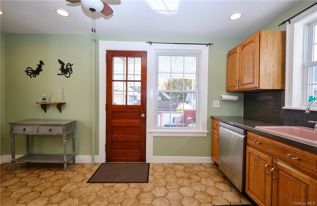 114 Pilot Street, Bronx, New York image 11