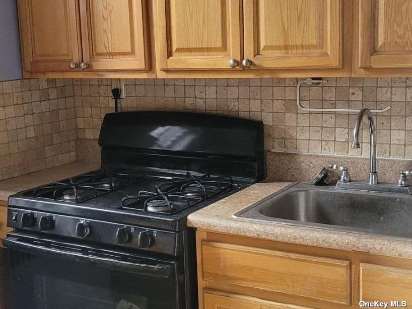 65-50 Wetherole Street #1P, Rego Park, New York image 2