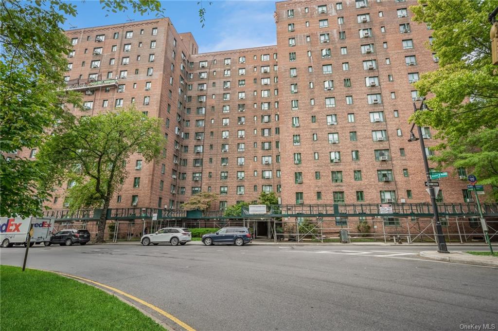 99 Metropolitan Oval #6C, BRONX, New York image 21