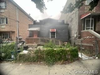 Property for Sale at 940 E 212th Street, Bronx, New York - Bedrooms: 3 
Bathrooms: 1 
Rooms: 5  - $399,000