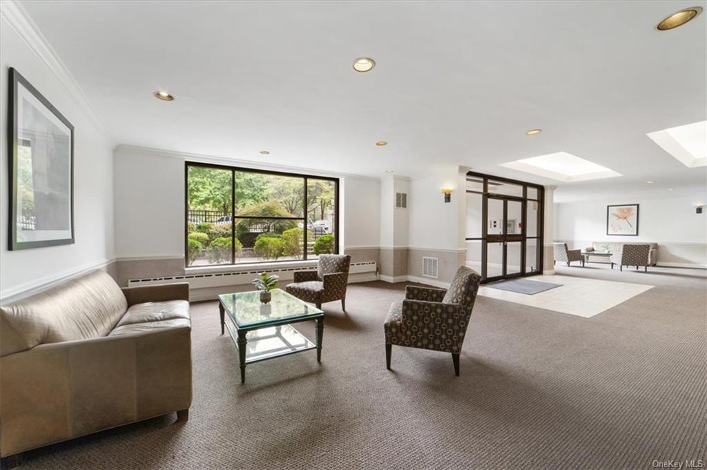 1 Vincent Road #4F, Bronxville, New York image 3