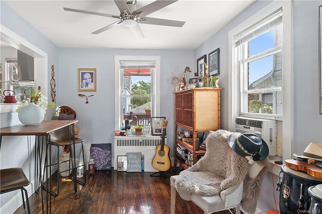 Photo 8 of 23 of 226 Roberts Avenue townhome