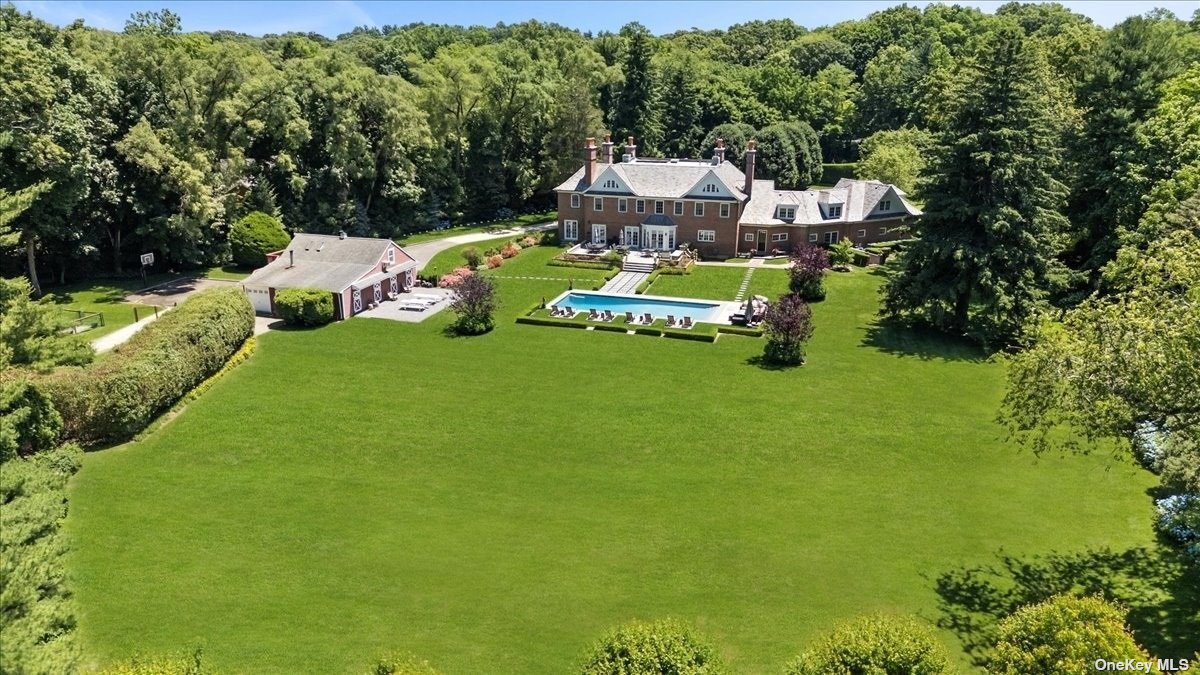 2160 Titus Path Path, Muttontown, New York image 32