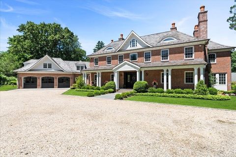 2160 Titus Path Muttontown NY 11791