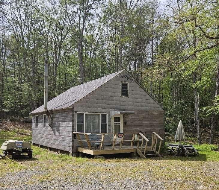 195 W Mohican Trail, Glen Spey, New York image 1