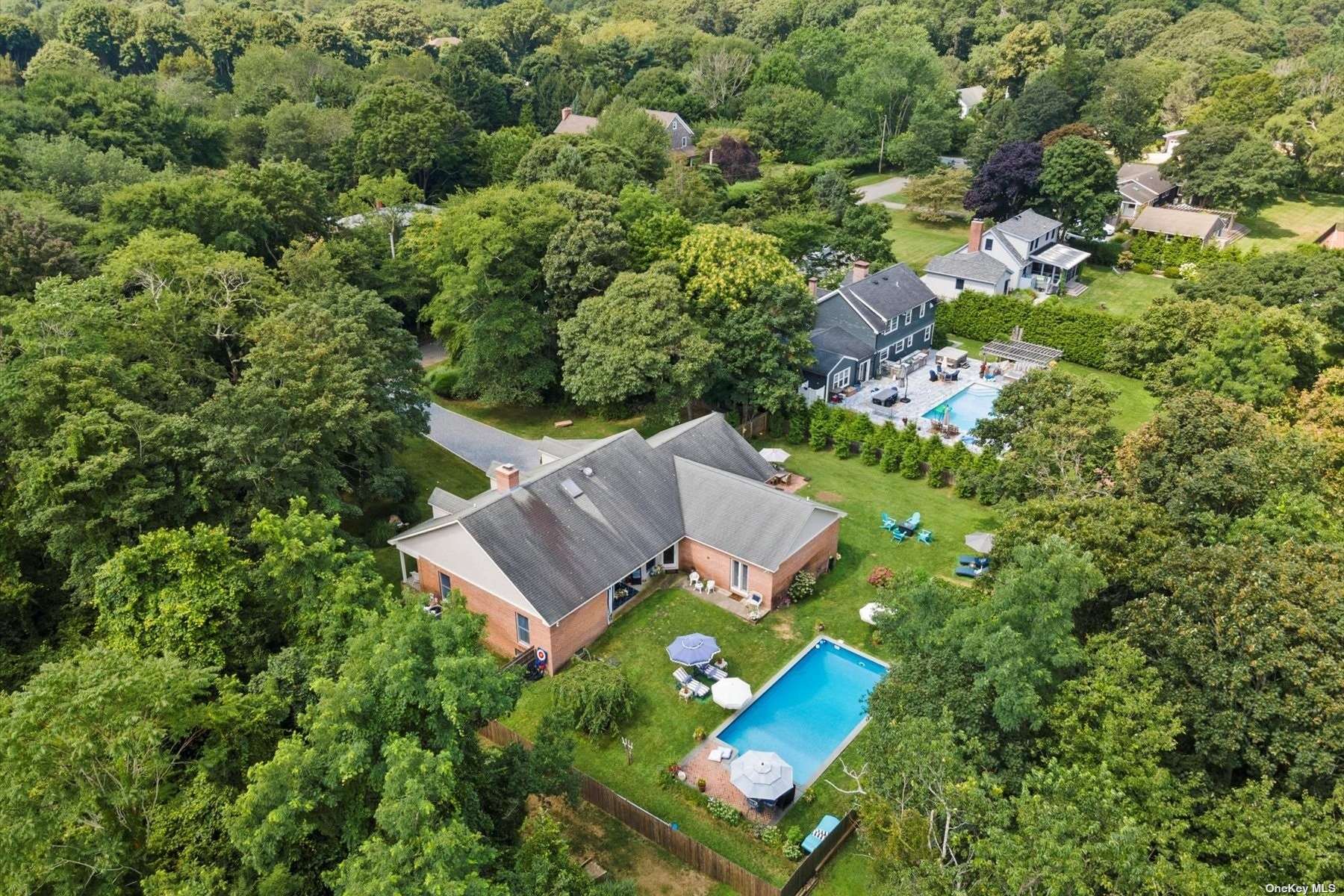 Property for Sale at 2 Sunset Road, Sag Harbor, Hamptons, NY - Bedrooms: 3 
Bathrooms: 2  - $3,299,999