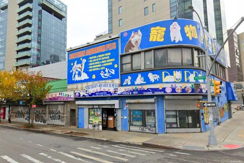 135-02-08 Northern Blvd Flushing NY 11354
