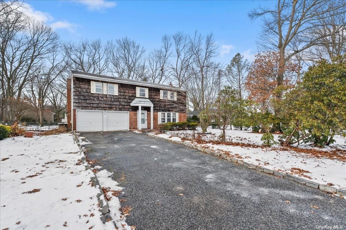 Property for Sale at 70 Ledgewood Drive, Smithtown, Hamptons, NY - Bedrooms: 4 
Bathrooms: 3  - $800,000