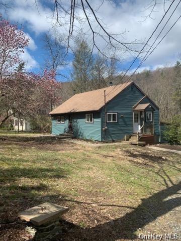Property for Sale at 62 Buttermilk Road, Warwick, New York - Bedrooms: 2 
Bathrooms: 1 
Rooms: 5  - $324,888