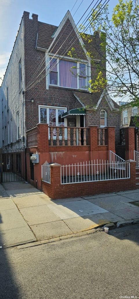 Multi Family in East Flatbush NY 702 East 51 St.jpg