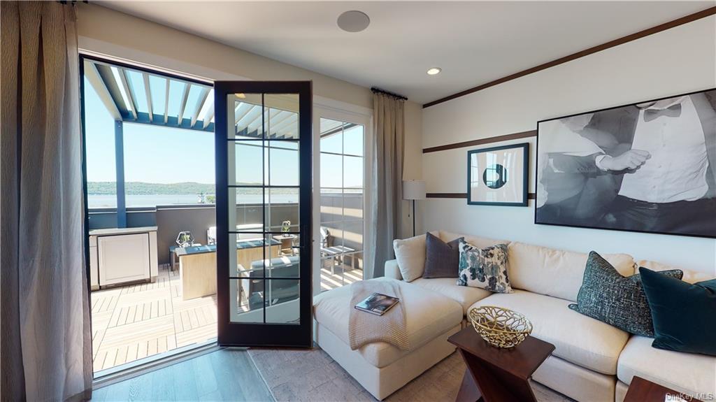 Photo 4 of 10 of 314 Palisades Boulevard 85 condo