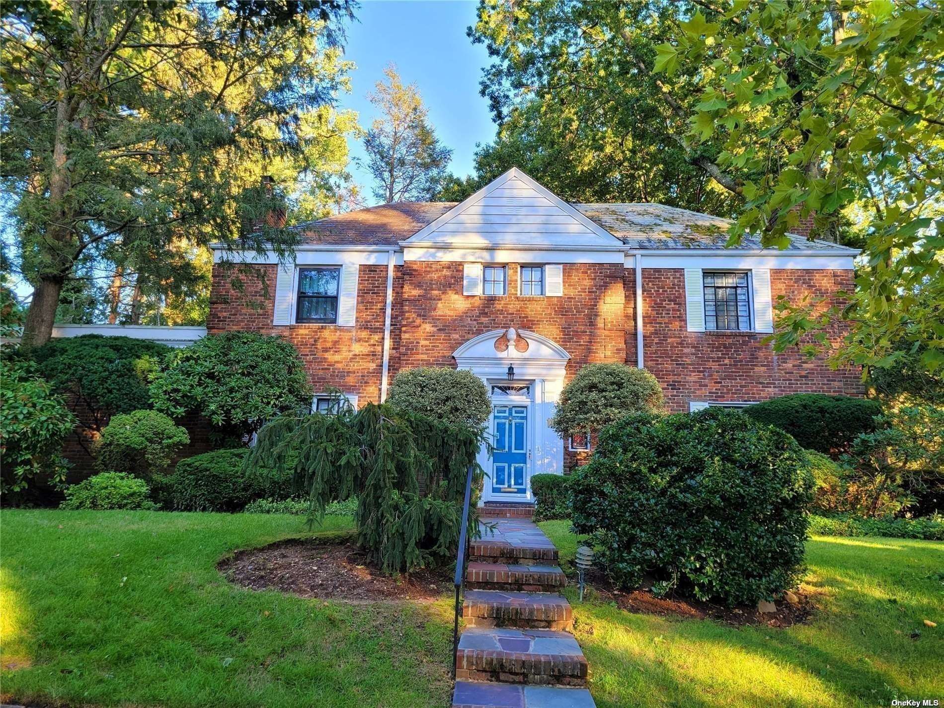 Photo 1 of 19 of 11 Dorset Road house