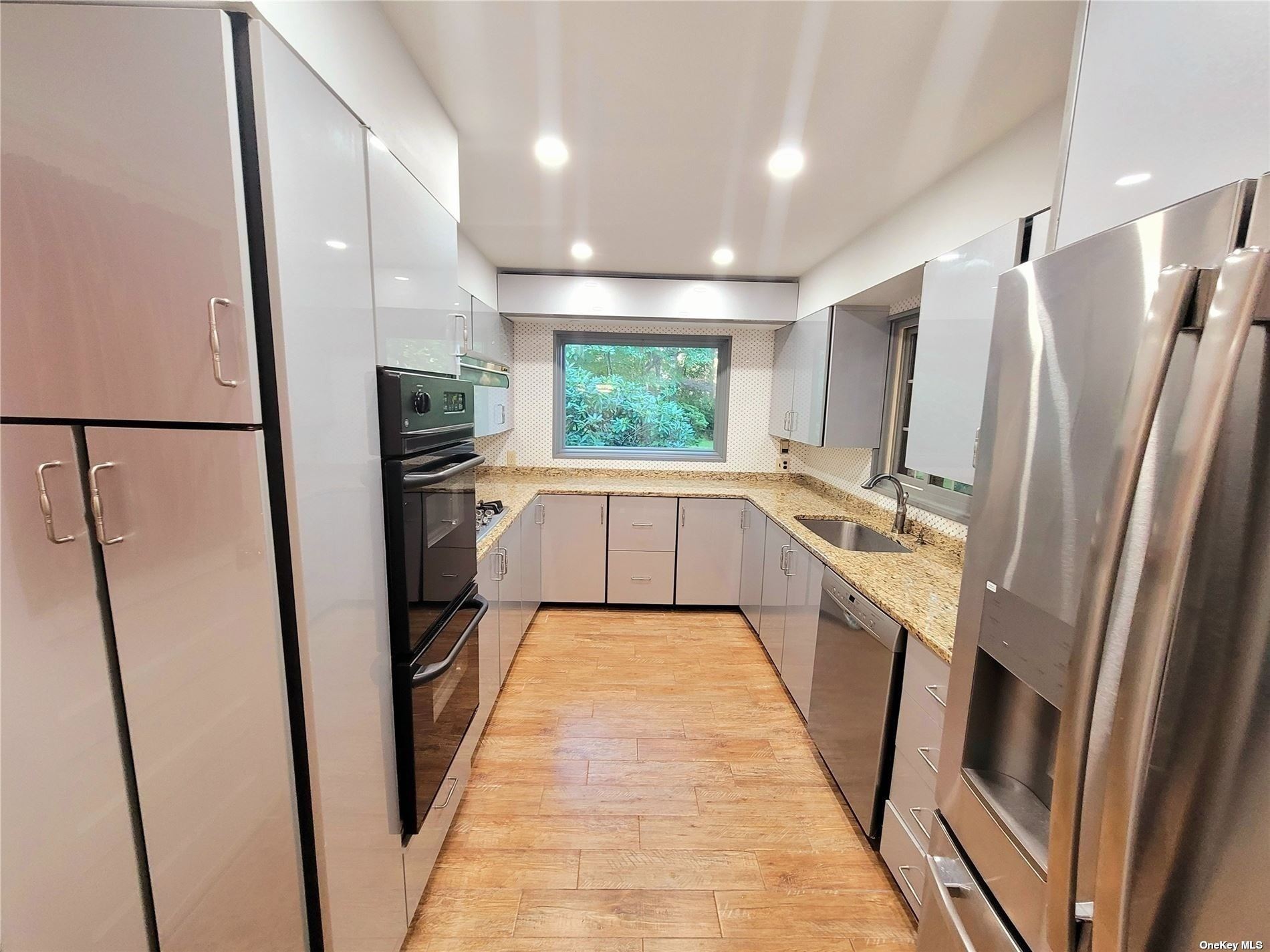 Photo 6 of 19 of 11 Dorset Road house