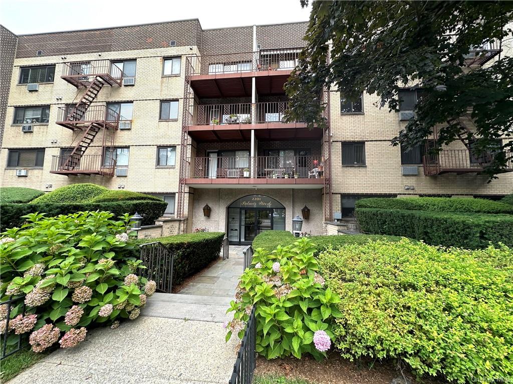 2201 Palmer Avenue #2K, New Rochelle, New York image 2