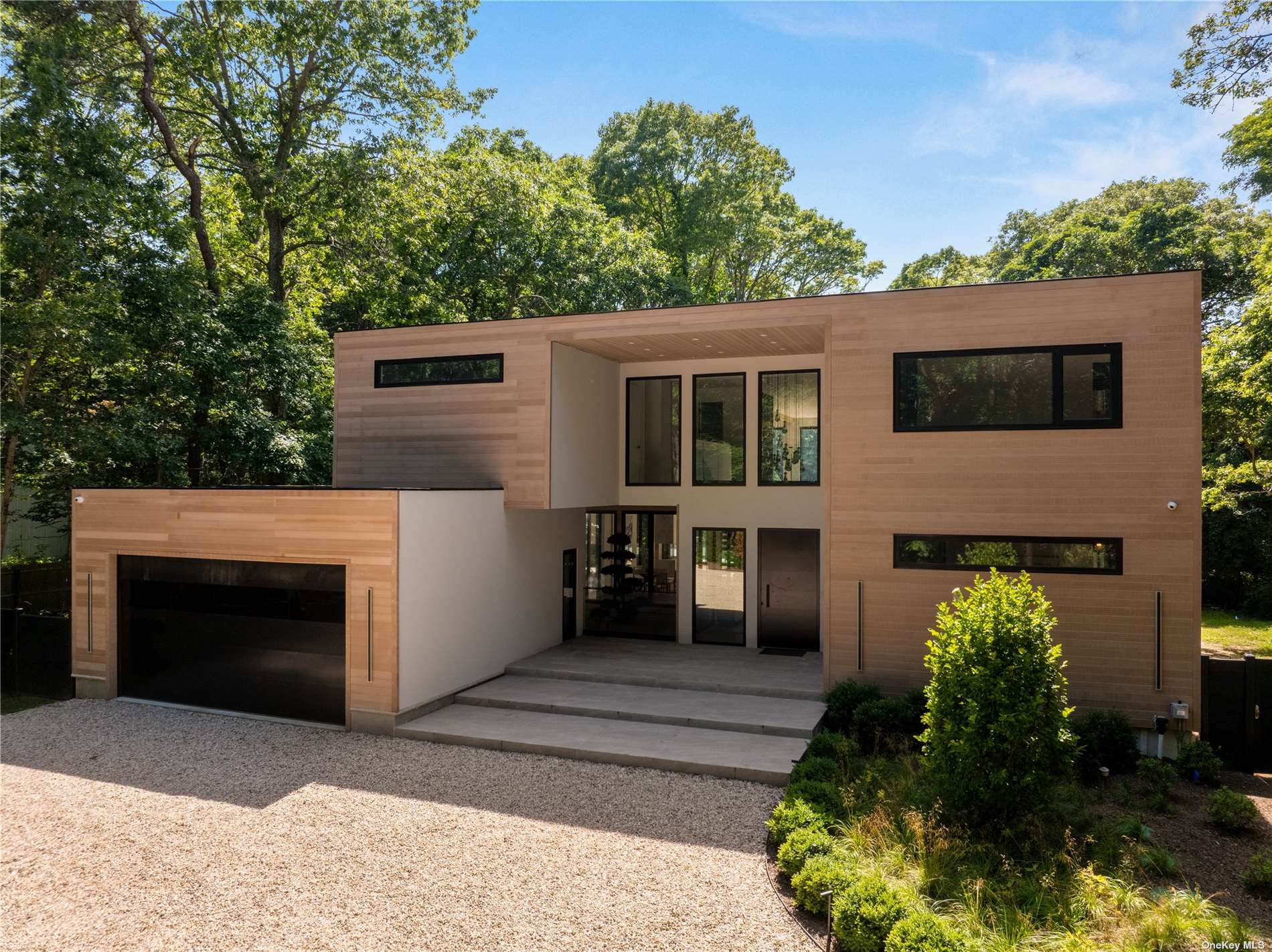 Property for Sale at 21 Westwood Road, Wainscott, Hamptons, NY - Bedrooms: 7 
Bathrooms: 9.5  - $6,999,999