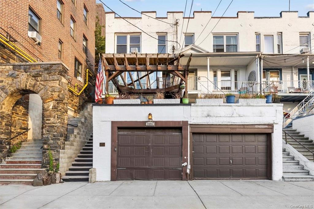 Property for Sale at 3494 Cannon Place, Bronx, New York - Bedrooms: 4 
Bathrooms: 2 
Rooms: 6  - $725,000