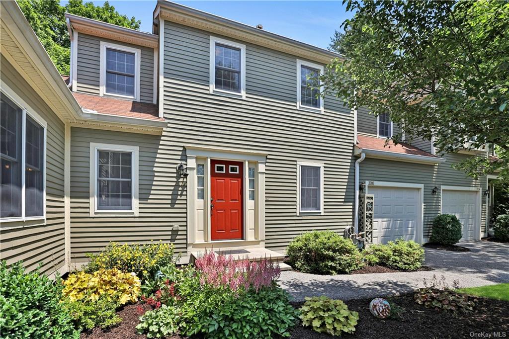 Rental Property at 3705 Victoria Drive, Mount Kisco, New York - Bedrooms: 2 
Bathrooms: 4 
Rooms: 9  - $5,500 MO.