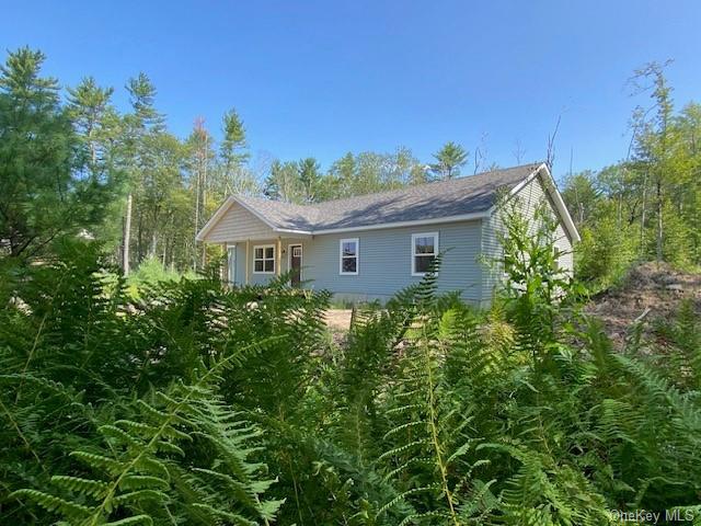 427 Mohican Lake Road, Glen Spey, New York image 1