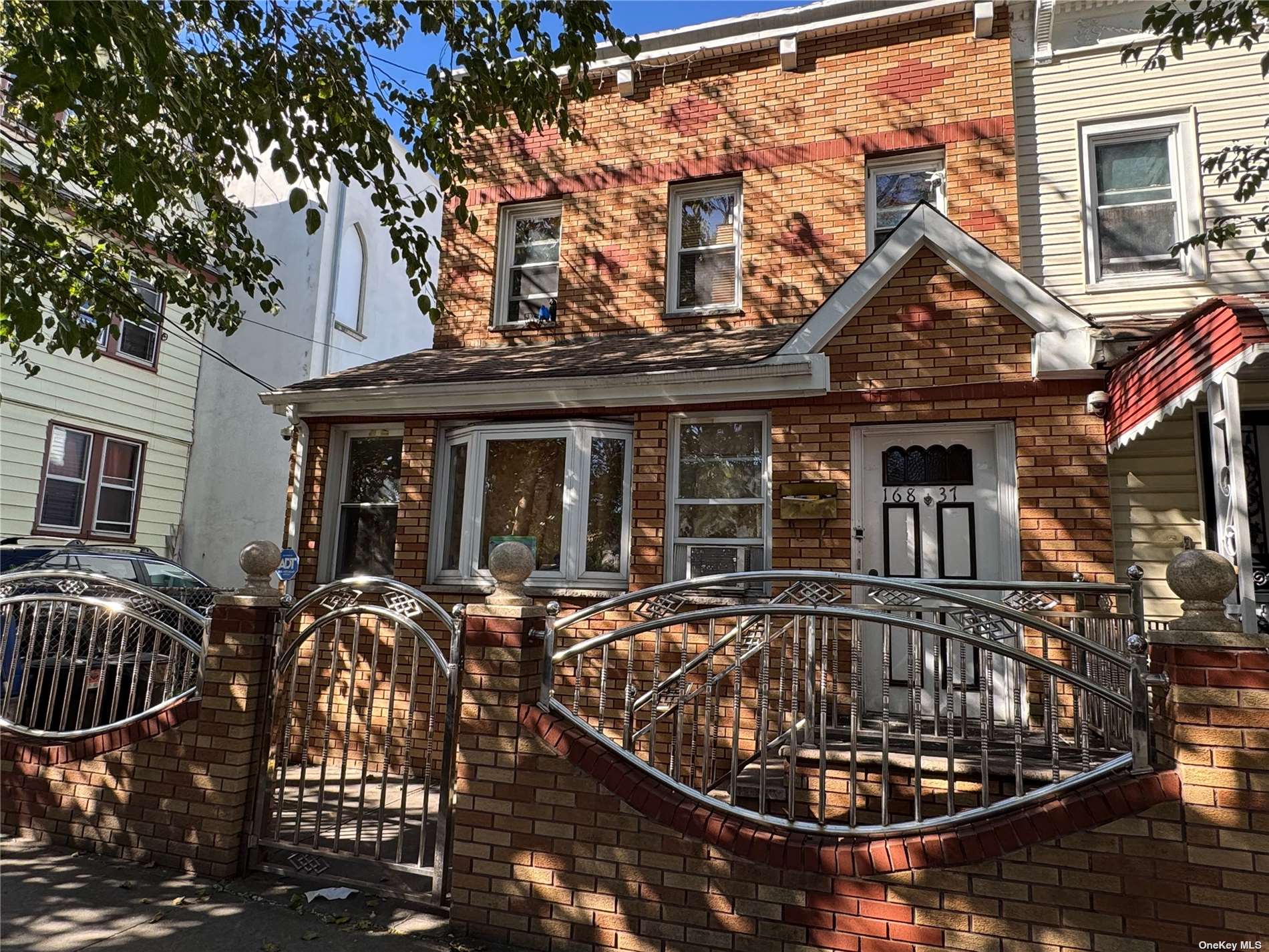 Property for Sale at 16837 90th Avenue, Jamaica, Queens, NY - Bedrooms: 6 
Bathrooms: 3 
Rooms: 12  - $1,250,000