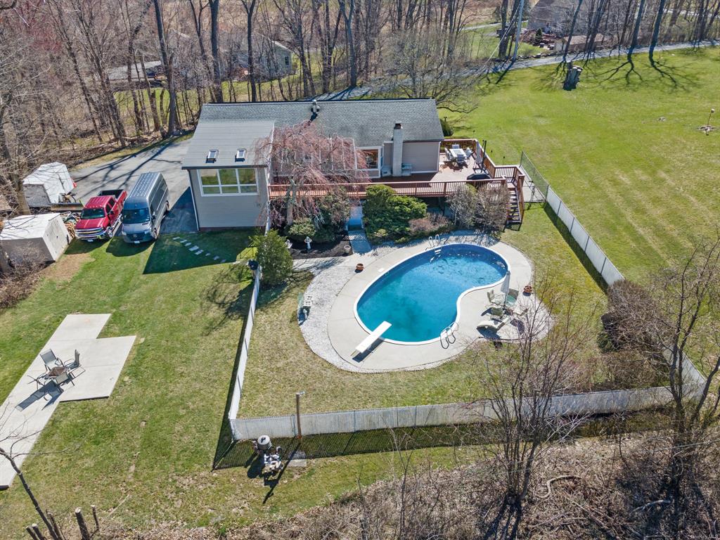 88 Lake Osiris Road, Walden, New York image 43