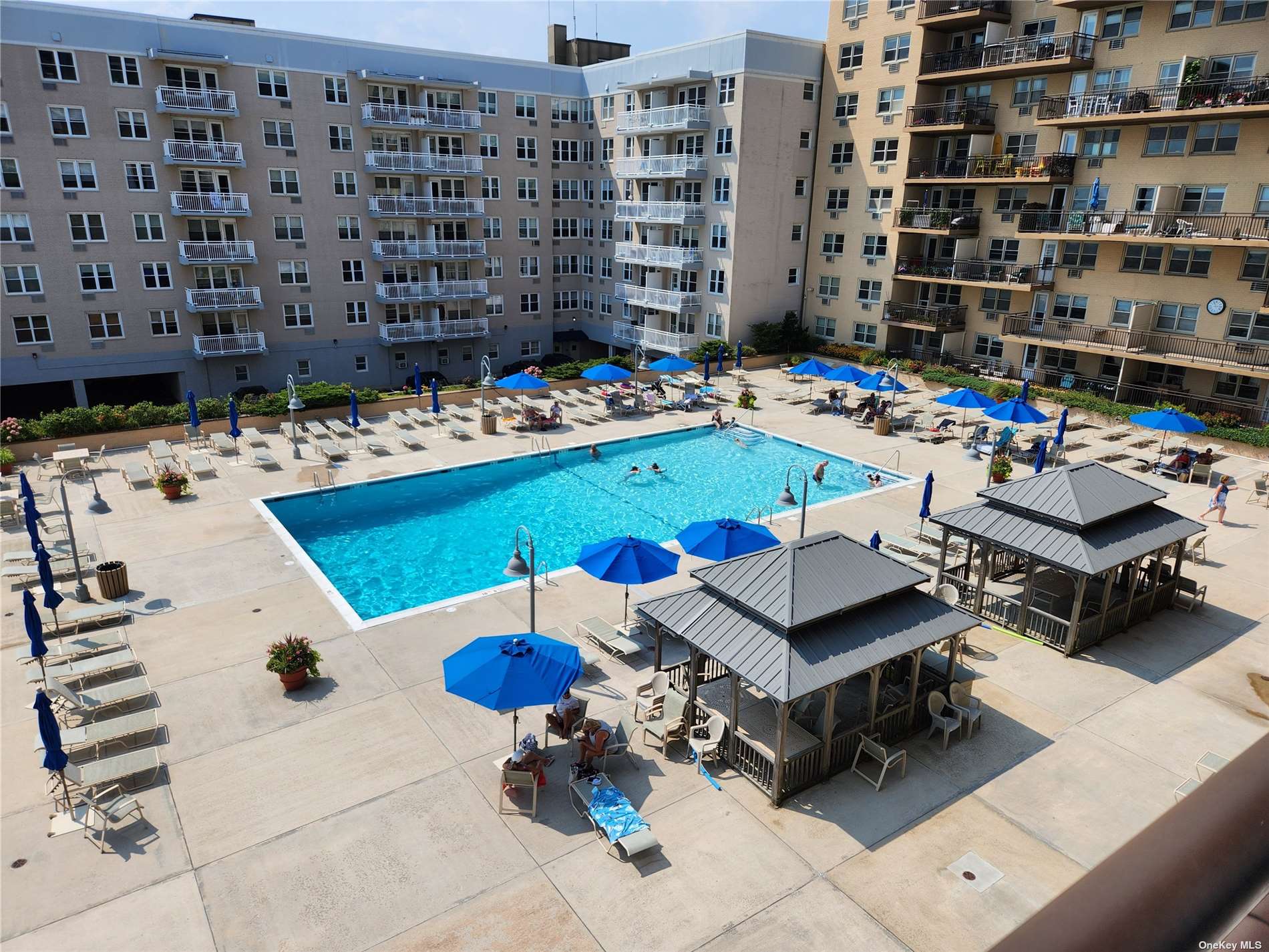 25 Neptune Boulevard #4K, Long Beach, New York image 16