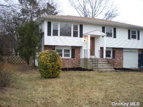 143 Maida Avenue, Deer Park, New York image 1