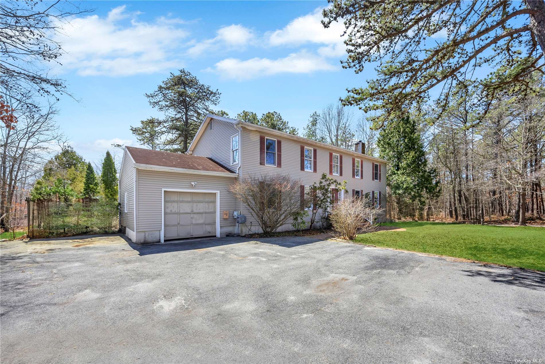 Property for Sale at 51 Bellows Pond Road, Hampton Bays, Hamptons, NY - Bedrooms: 4 
Bathrooms: 3  - $799,000