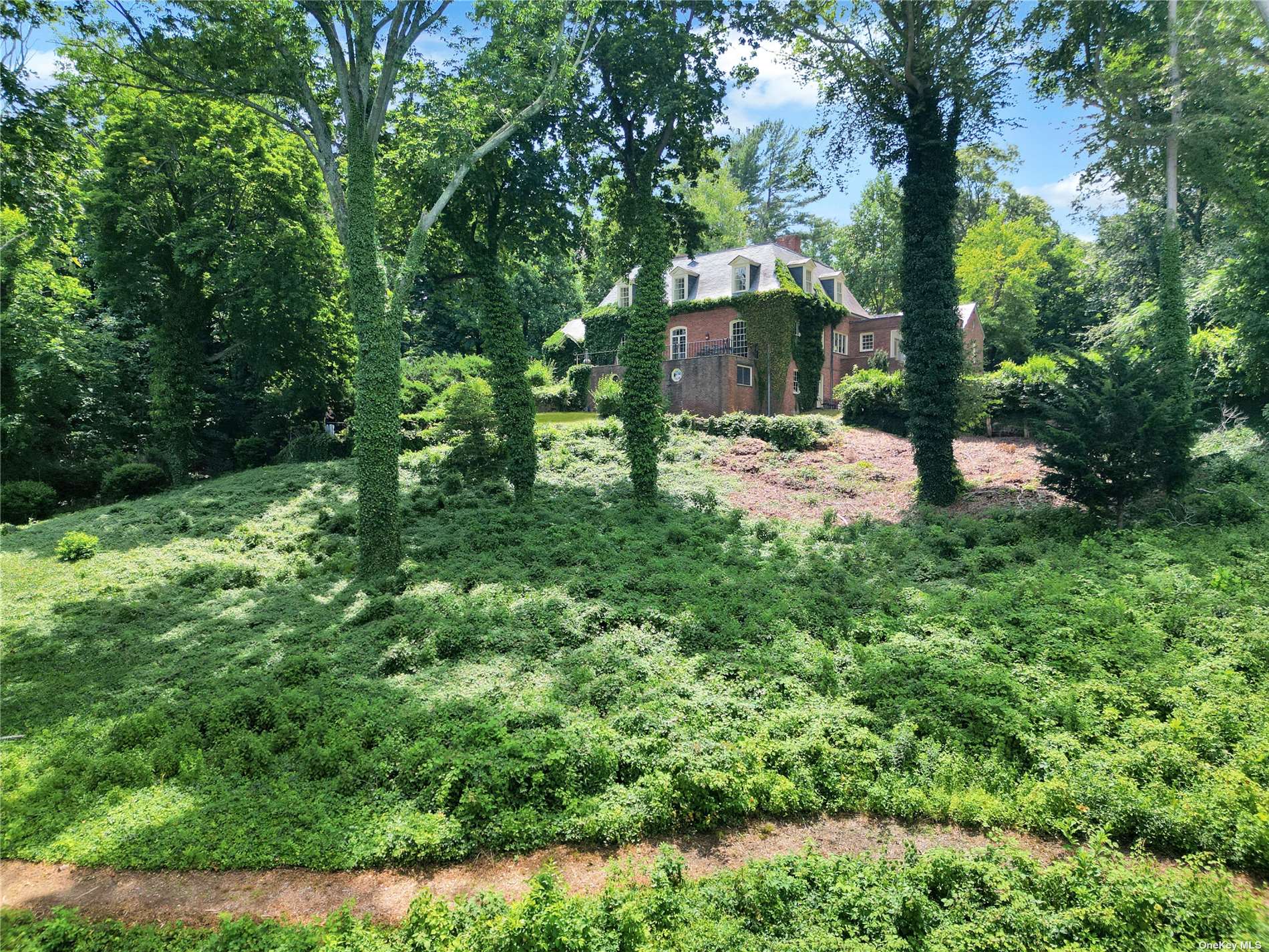 30 Cove Woods Road, Oyster Bay Cove, New York image 10