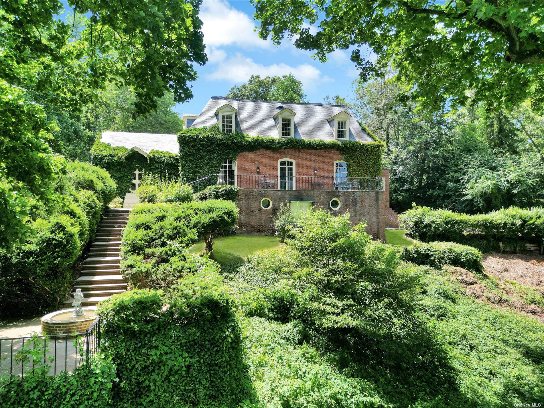 30 Cove Woods Road, Oyster Bay Cove, New York image 9